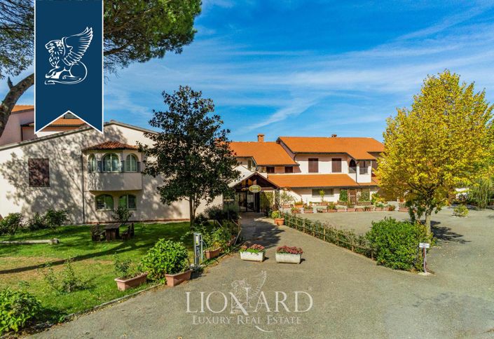 Image No.13-106 Bed Hotel for sale