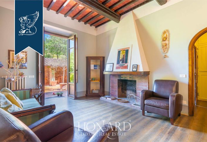 Image No.35-13 Bed Farmhouse for sale