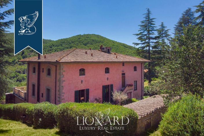 Image No.9-13 Bed Farmhouse for sale