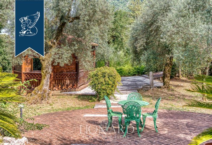 Image No.16-7 Bed Villa for sale