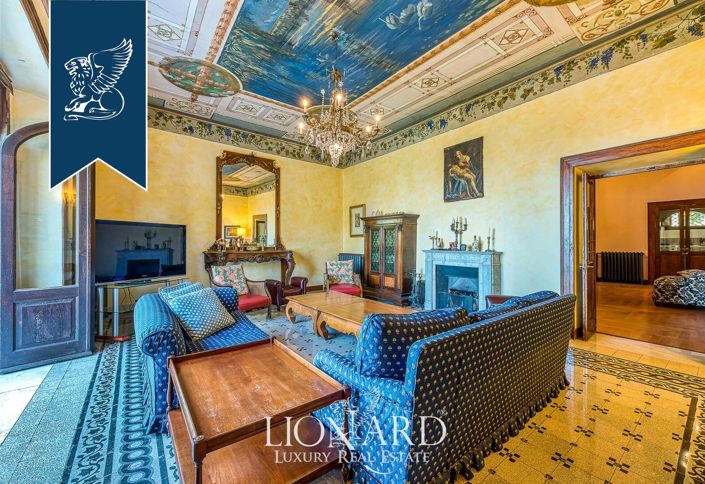 Image No.29-7 Bed Villa for sale