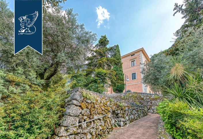 Image No.3-7 Bed Villa for sale