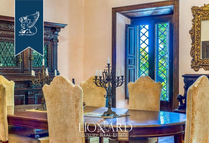 Image No.30-7 Bed Villa for sale