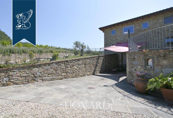 Image No.51-9 Bed Farmhouse for sale