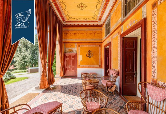 Image No.10-7 Bed Villa for sale