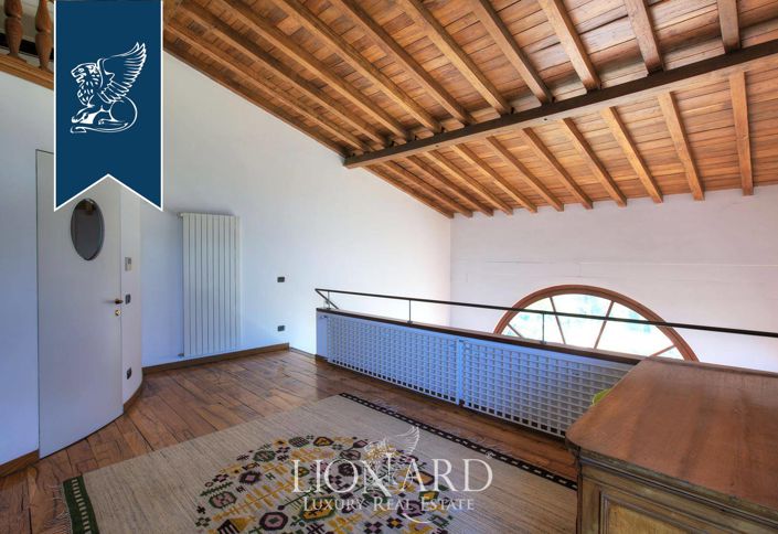 Image No.32-4 Bed Villa for sale