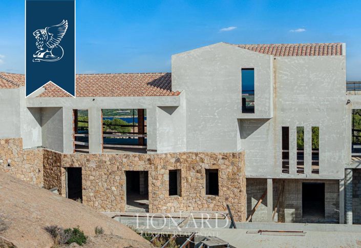 Image No.7-8 Bed Villa for sale