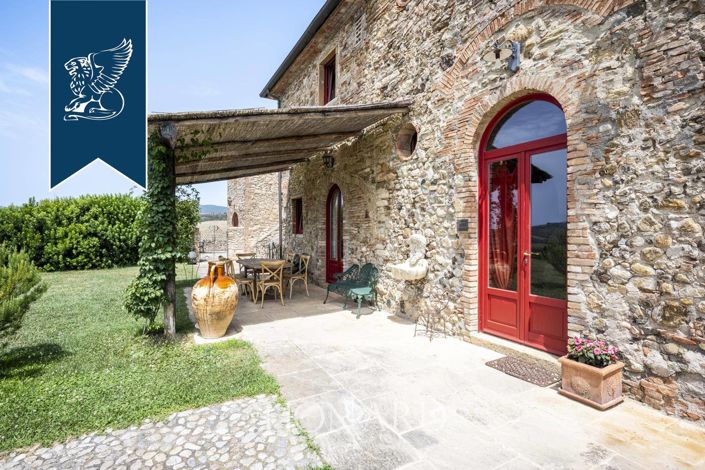 Image No.18-Ferme de 9 chambres à vendre à Montecatini Val di Cecina