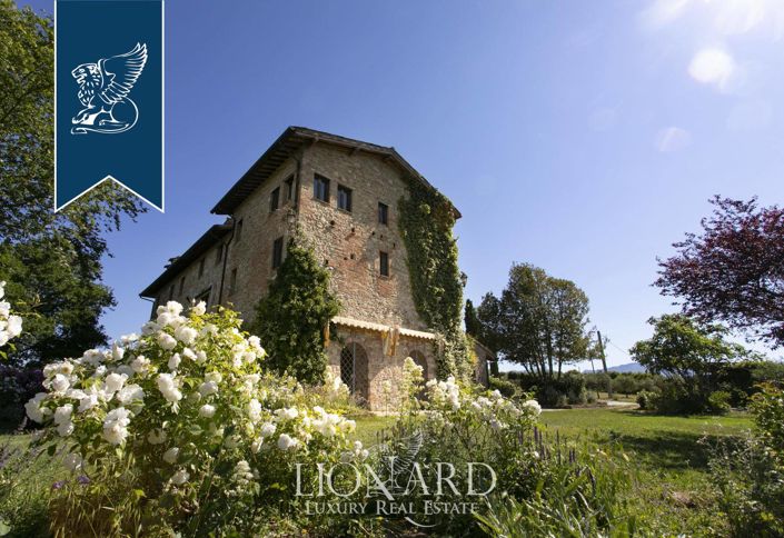 Image No.21-8 Bed Country House for sale