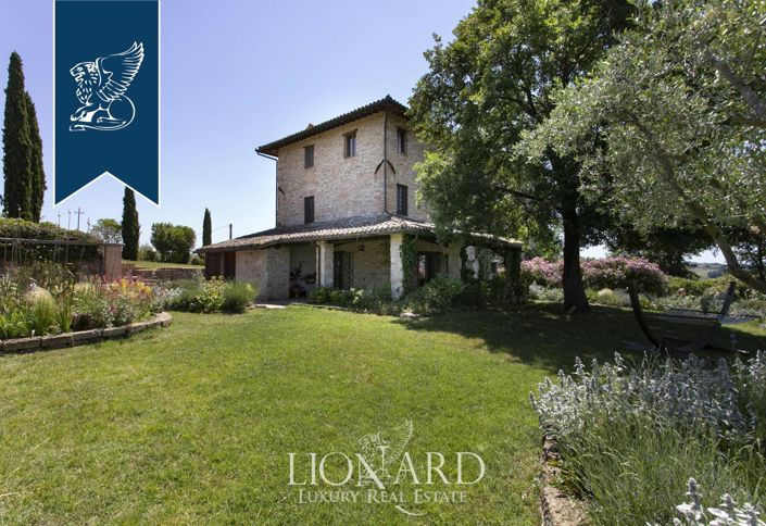 Image No.28-8 Bed Country House for sale