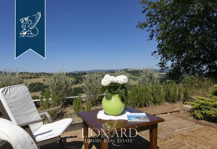 Image No.54-8 Bed Country House for sale