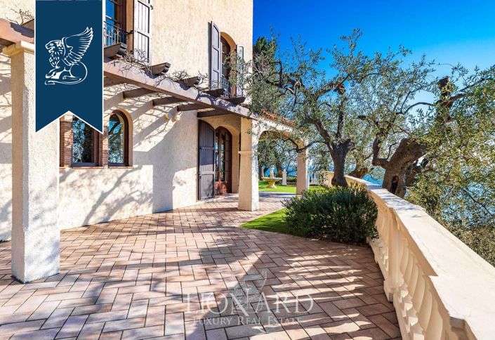 Image No.19-4 Bed Villa for sale