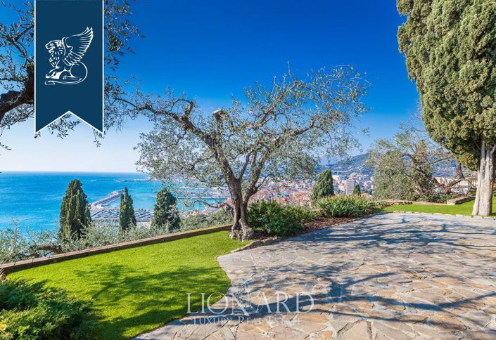 Image No.24-4 Bed Villa for sale