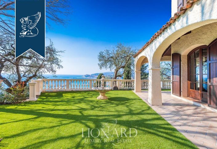 Image No.4-4 Bed Villa for sale