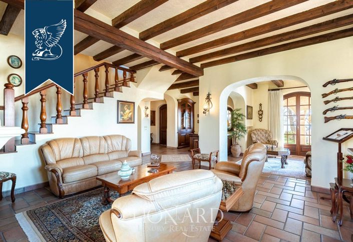 Image No.44-4 Bed Villa for sale