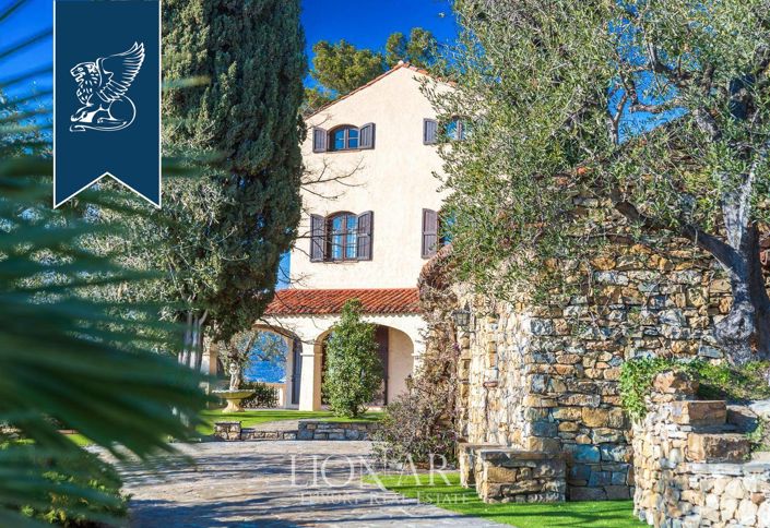 Image No.9-4 Bed Villa for sale