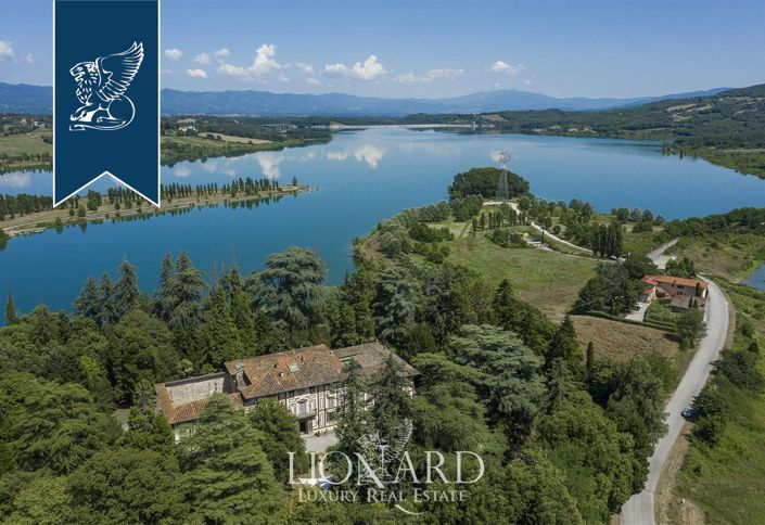 Image No.11-6 Bed Villa for sale