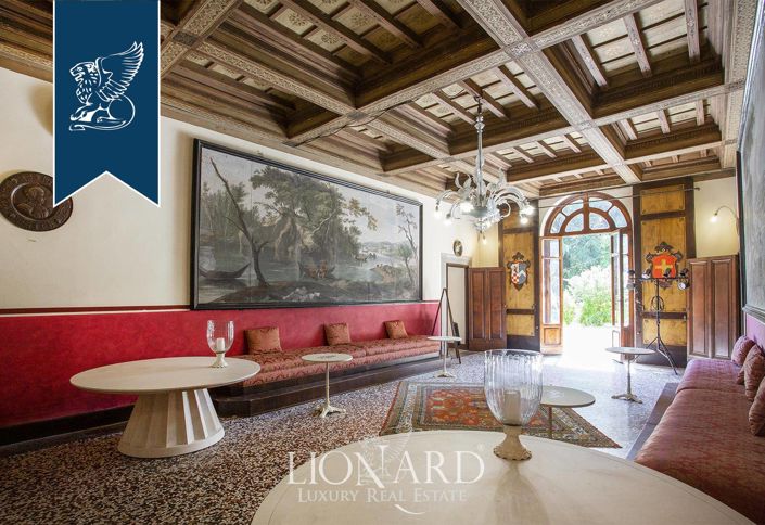 Image No.45-6 Bed Villa for sale