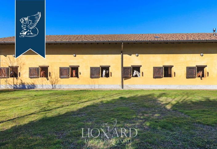 Image No.31-37 Bed Farmhouse for sale