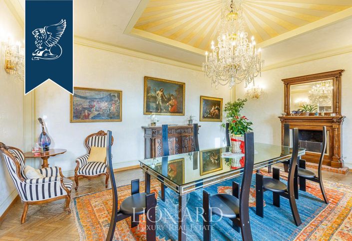 Image No.19-6 Bed Villa for sale