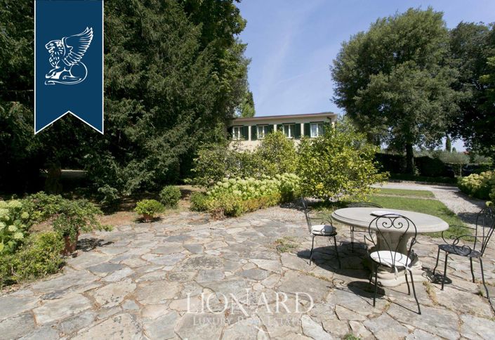 Image No.23-10 Bed Villa for sale