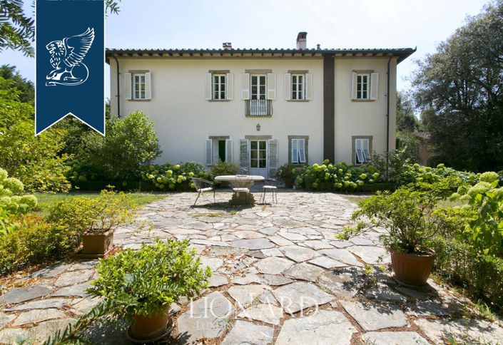 Image No.27-10 Bed Villa for sale