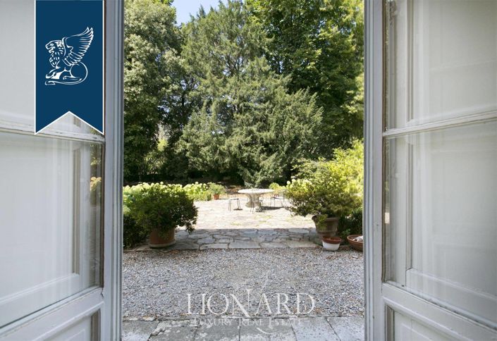 Image No.34-10 Bed Villa for sale