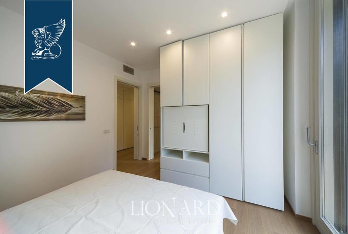 Image No.29-4 Bed Villa for sale