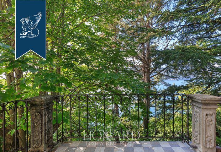 Image No.19-10 Bed Villa for sale