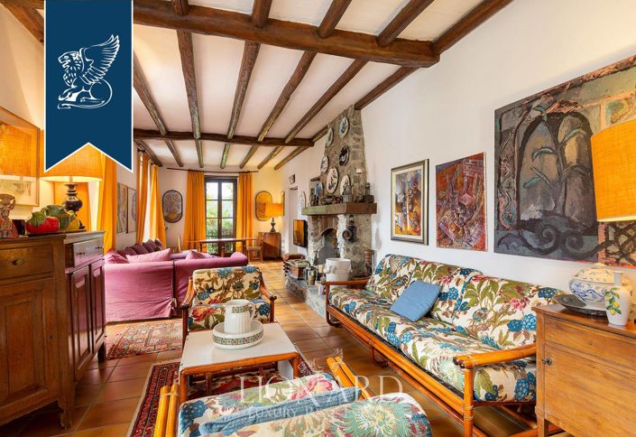 Image No.24-10 Bed Villa for sale