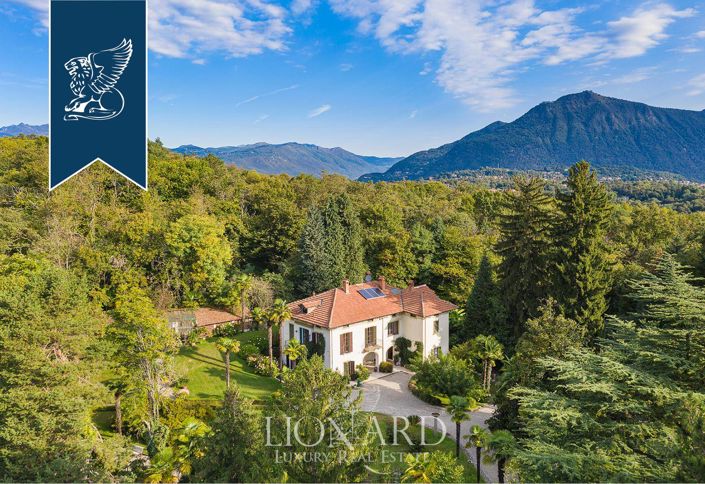 Image No.6-10 Bed Villa for sale