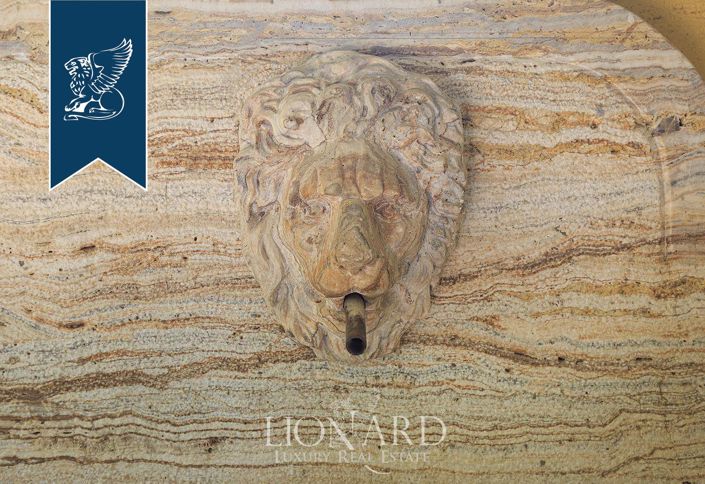 Image No.21-12 Bed Villa for sale