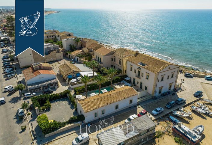 Image No.4-15 Bed Hotel for sale