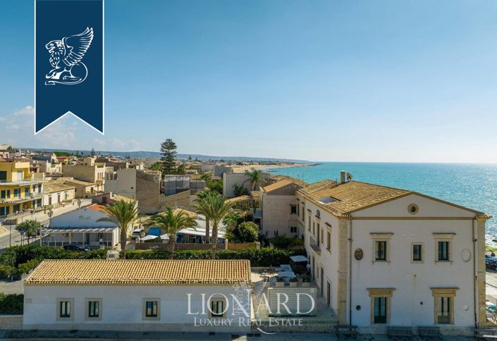 Image No.5-15 Bed Hotel for sale