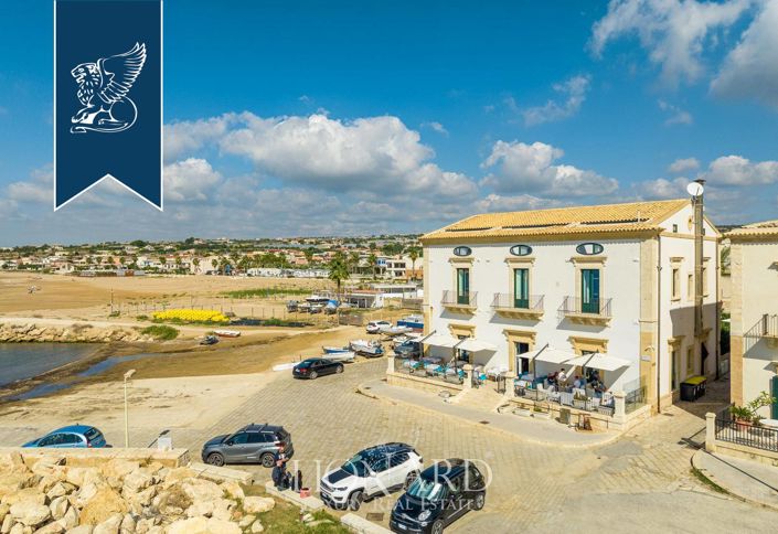 Image No.9-15 Bed Hotel for sale