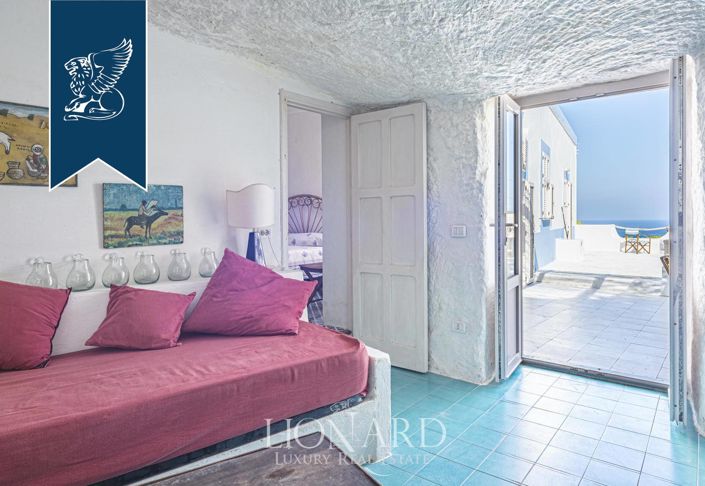 Image No.13-6 Bed Villa for sale