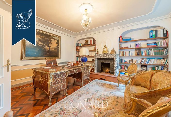 Image No.54-12 Bed Villa for sale