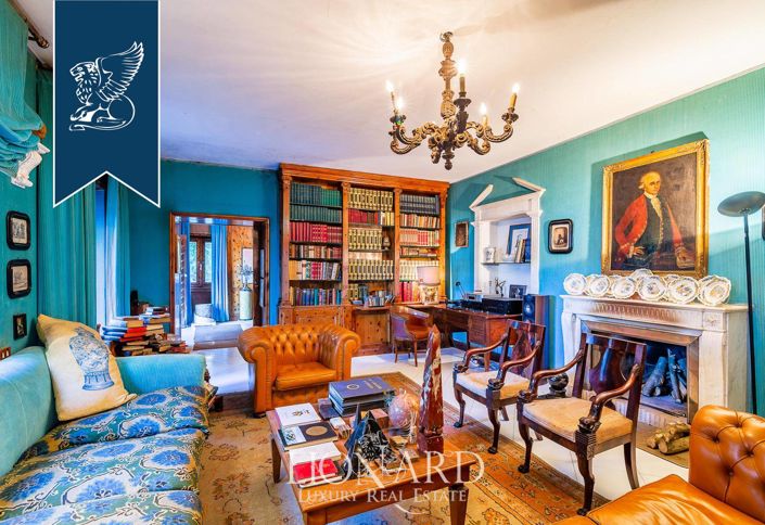 Image No.22-17 Bed Villa for sale