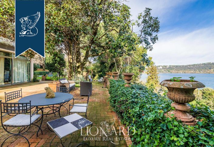 Image No.5-17 Bed Villa for sale