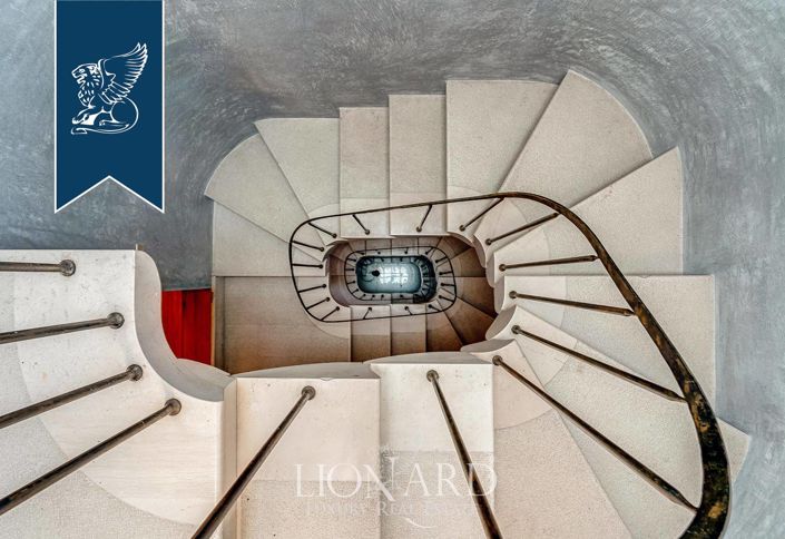 Image No.26-5 Bed Villa for sale