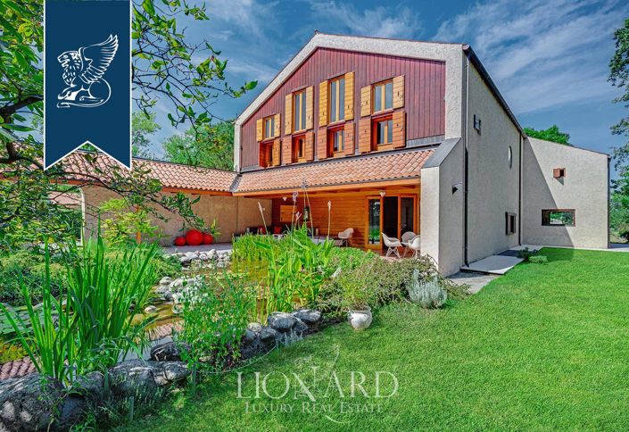 Image No.3-5 Bed Villa for sale