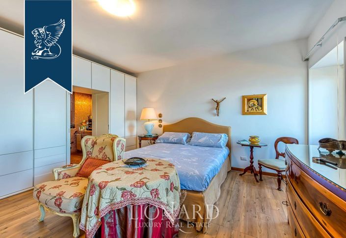 Image No.17-4 Bed Villa for sale