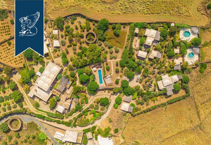 Image No.18-4 Bed Villa for sale