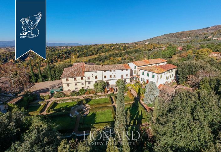 Image No.3-Ferme de 50 chambres à vendre à Castelfranco di Sopra