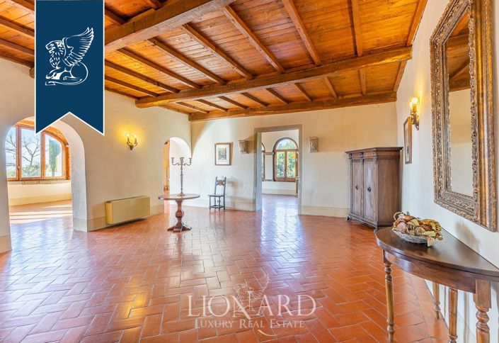 Image No.60-Ferme de 50 chambres à vendre à Castelfranco di Sopra