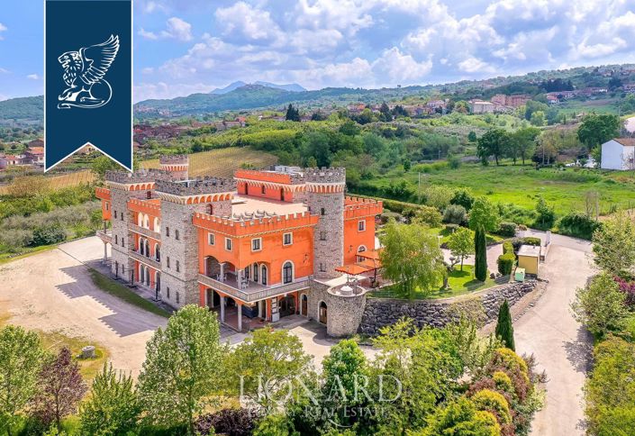 Image No.3-Propriété de 25 chambres à vendre à Avellino