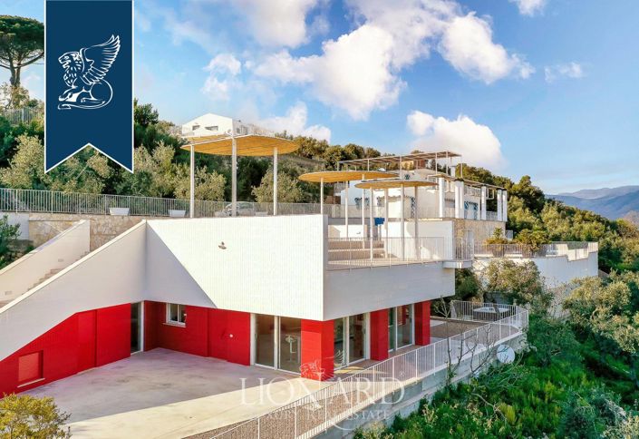 Image No.23-15 Bed Villa for sale