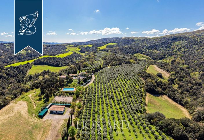 Image No.3-Ferme de 9 chambres à vendre à Volterra