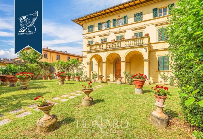 Image No.10-Maison de campagne de 11 chambres à vendre à Castelfranco di Sopra