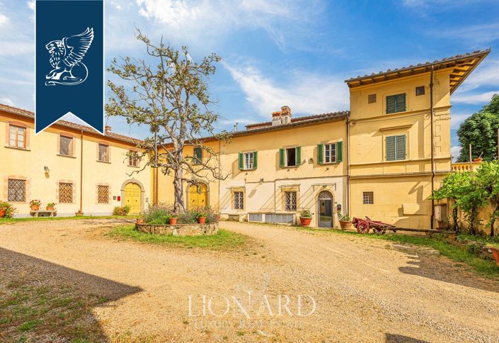 Image No.14-Maison de campagne de 11 chambres à vendre à Castelfranco di Sopra